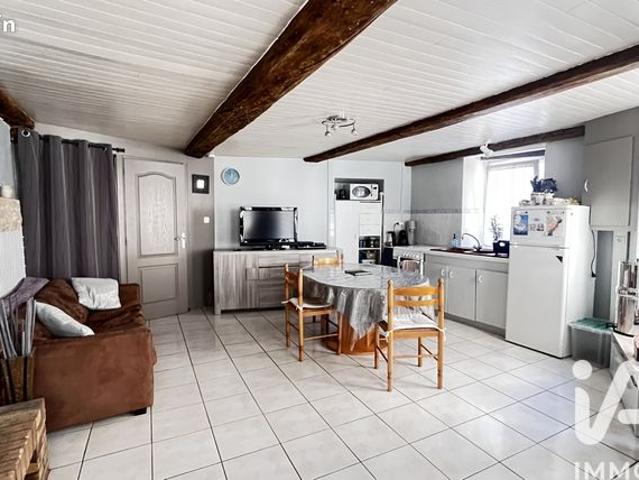 Maison vente à Châtellerault, Moncontour