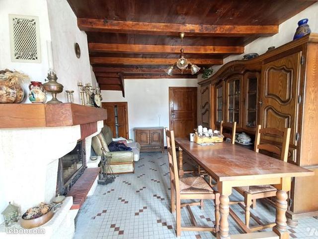 Maison vente à Saint-Jean-d'Angély, Brie-sous-matha