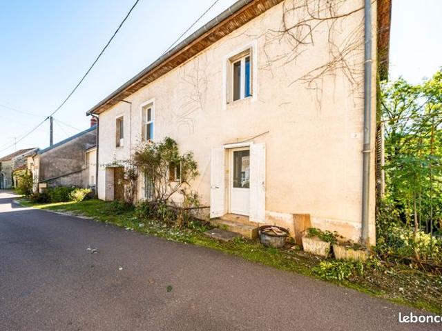 Maison vente à Dijon, Agey