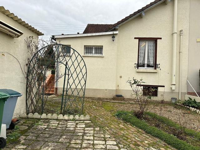 Maison vente à Beauvais, Bornel