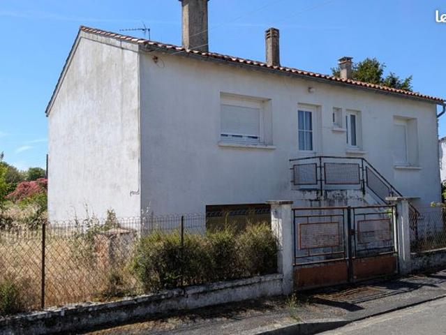 Maison vente à Niort, Mauzé-sur-le-mignon