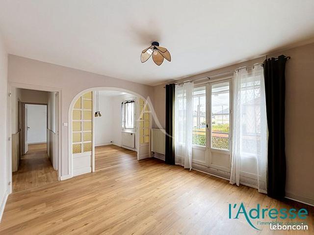 Maison vente à Laval