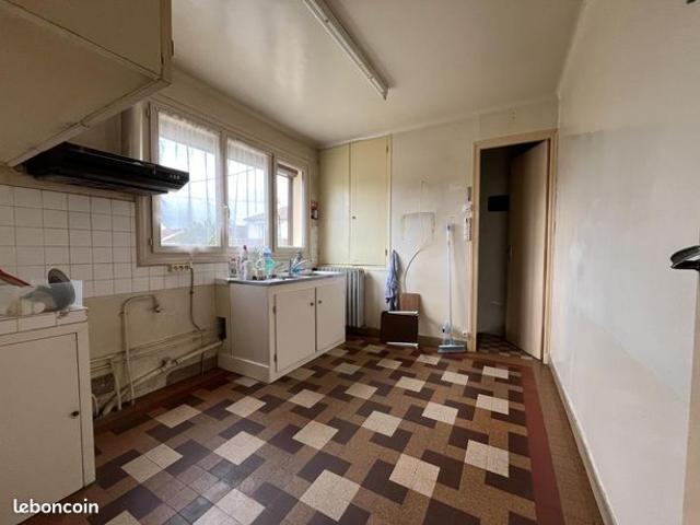 Maison vente à Mamers, Connerré