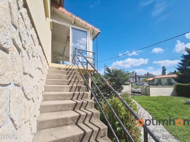Maison vente à Confolens, Ambernac