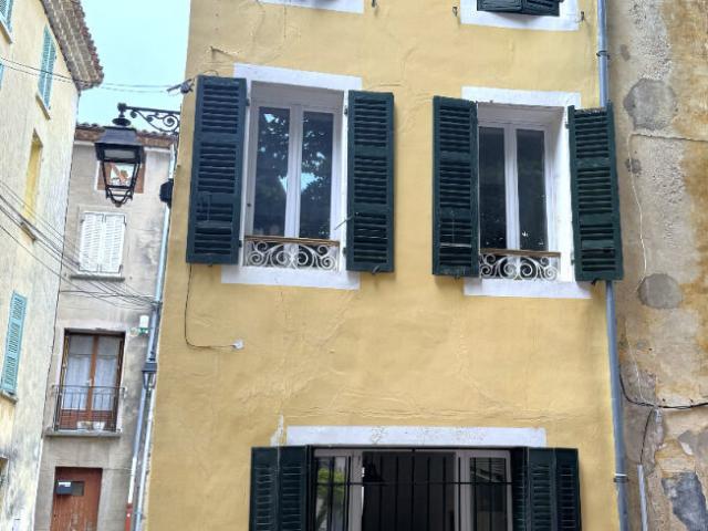 Maison vente à Brignoles, La Roquebrussanne