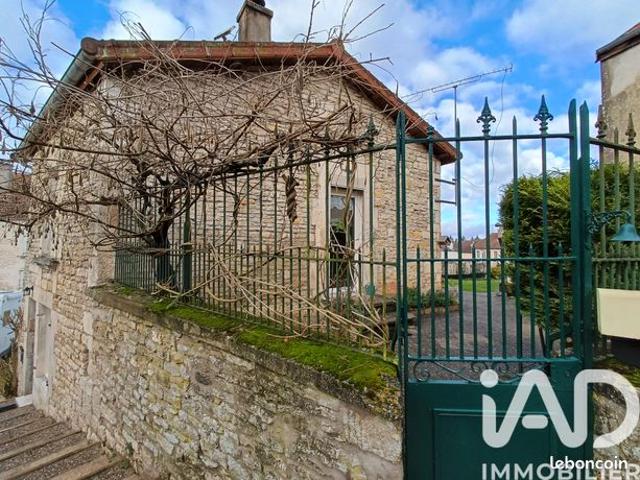 Maison vente à Sens, Chaumont