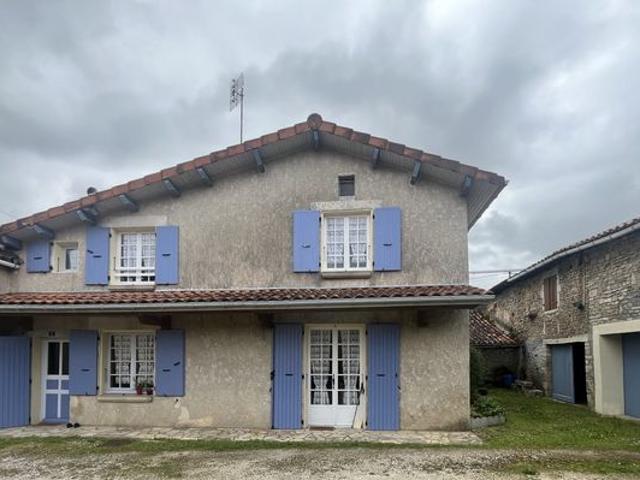 Maison vente à Confolens, Chasseneuil-sur-bonnieure