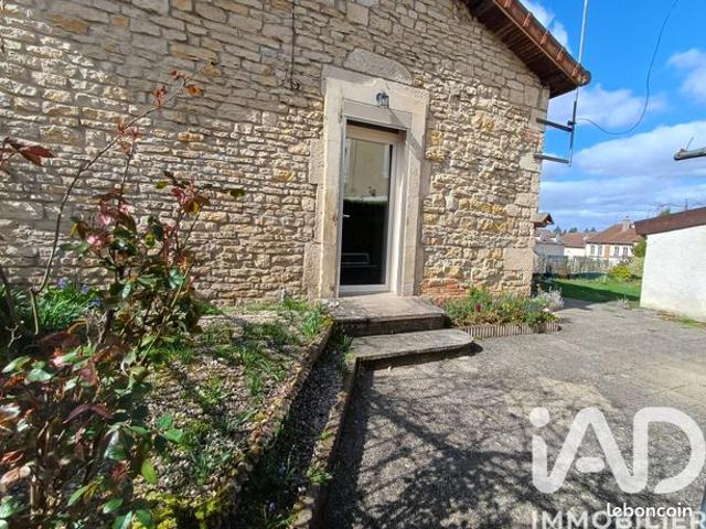 Maison vente à Sens, Chaumont