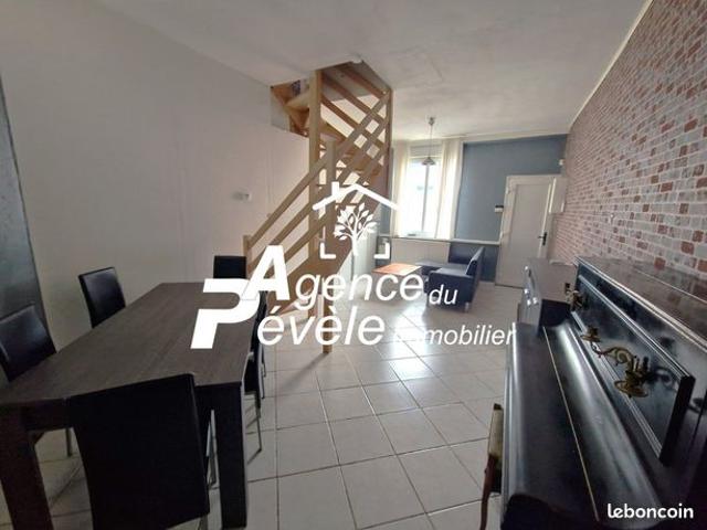 Maison vente à Lille, Croix