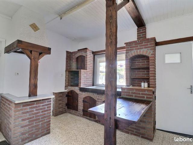 Maison vente à Valenciennes, Lieu-saint-amand