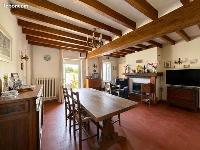 Maison vente à Issoudun, Dun-le-poëlier