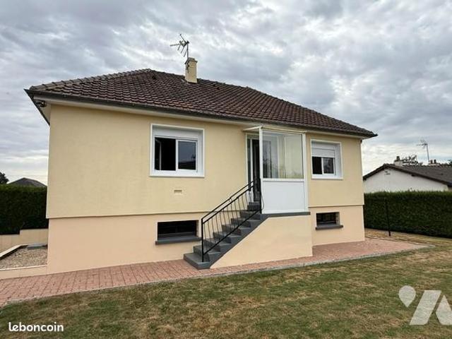 Maison vente à Bernay, Grand-camp