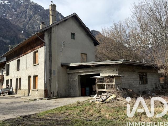 Maison vente à Grenoble, Le Bourg-d'oisans