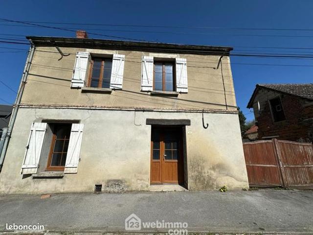 Maison vente à Laon, Montaigu