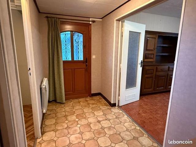 Maison vente à Saint-Amand-Montrond, Vallenay