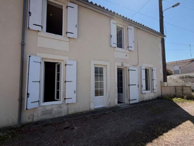 Maison vente à Fontenay-le-Comte, Luçon