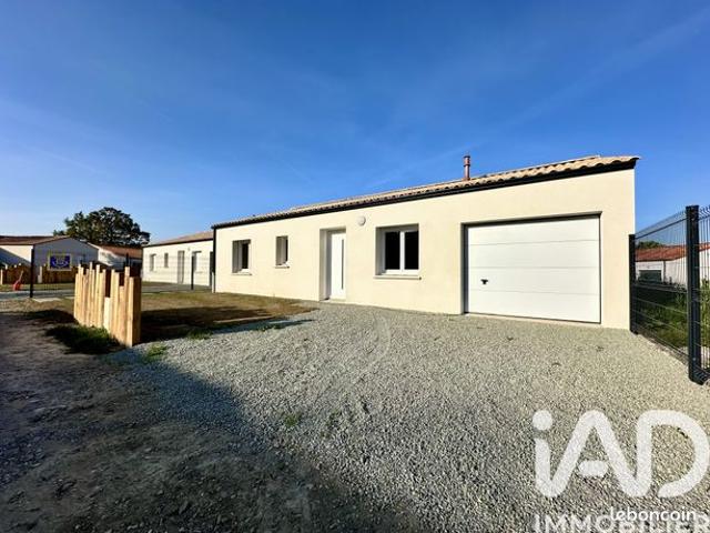 Maison vente à La Roche-sur-Yon, La Copechagnière