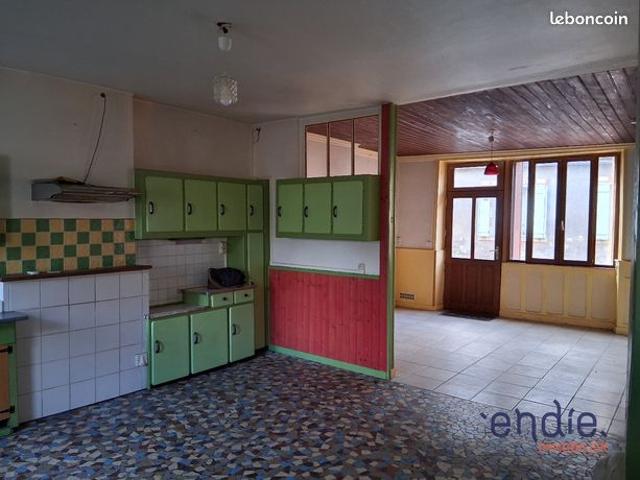 Maison vente à Montluçon, Couleuvre