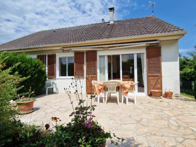 Maison vente à Chartres, Pierres