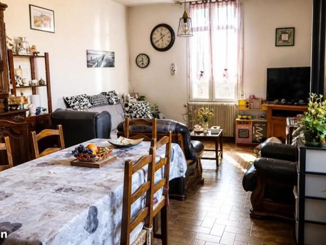 Maison vente à Les Peintures, Gironde