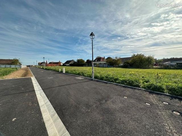 Maison vente à Dreux, Saulnières