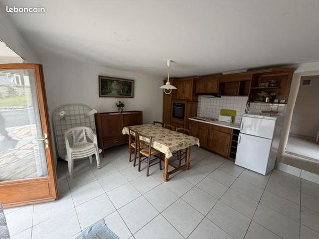 Maison vente à Mende, Laval-du-tarn