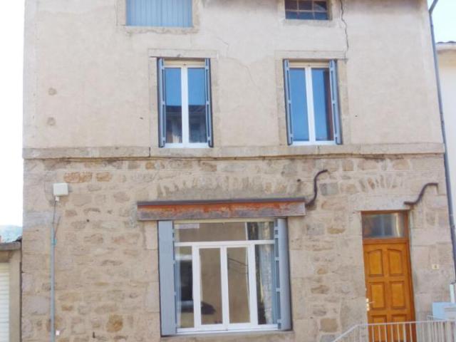 Maison vente à Zone artisanale les Coustilles, Laussonne
