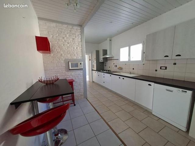 Maison vente à Saint-Estèphe, Gironde