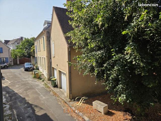 Maison vente à Mantes-la-Jolie, Houdan