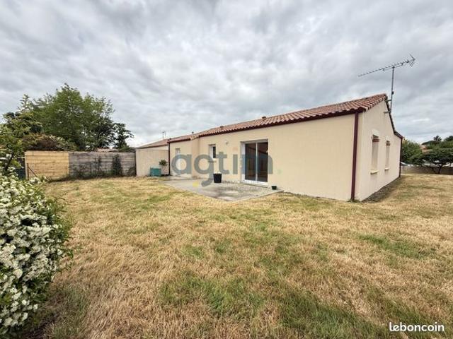 Maison vente à La Roche-sur-Yon, Les Landes-genusson