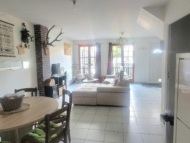 Maison vente à Senlis, Chambly