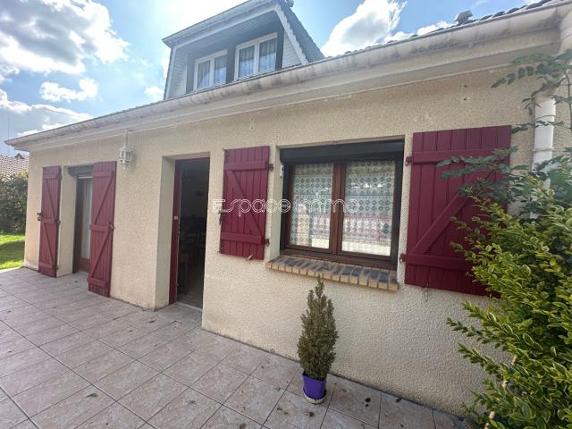 Maison vente à Rouen, Montville