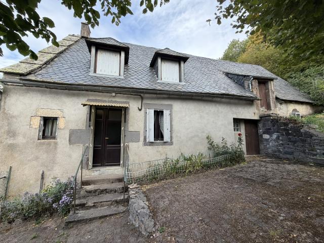 Maison vente à La Croze, Saint-Sauves-d'Auvergne
