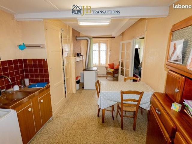 Maison vente à Ambert, Saint-germain-l'herm