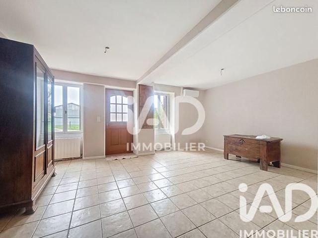 Maison vente à Bourges, Marmagne