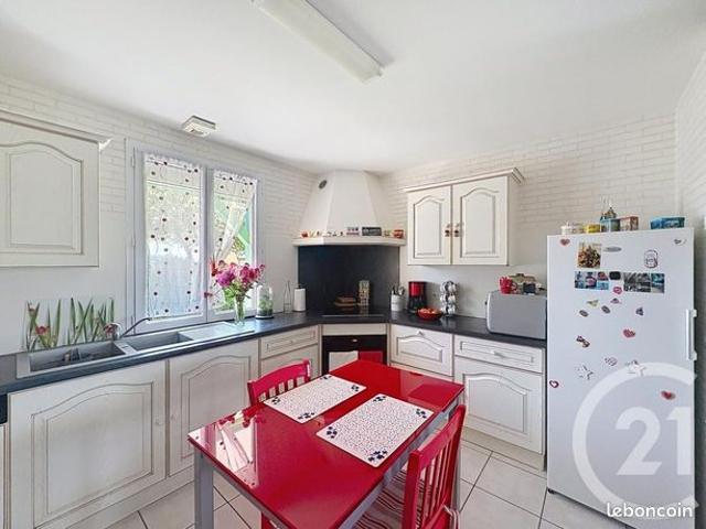 Maison vente à Laval, Saint-ouën-des-toits