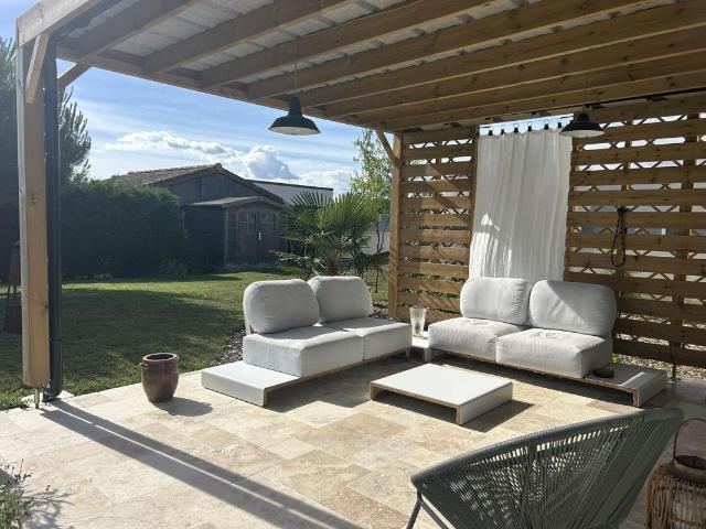 Maison vente à Niort, Magné