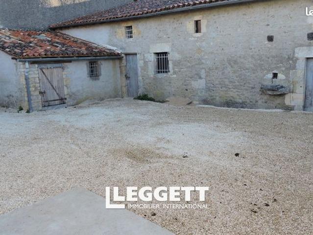 Maison vente à Montmorillon, Savigné