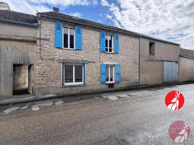 Maison vente à Fontainebleau, Montcourt-fromonville