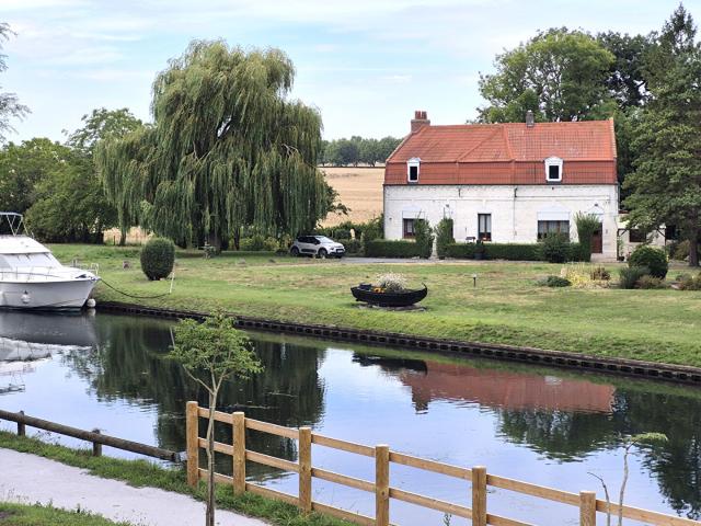 Maison vente à Cambrai, Eswars