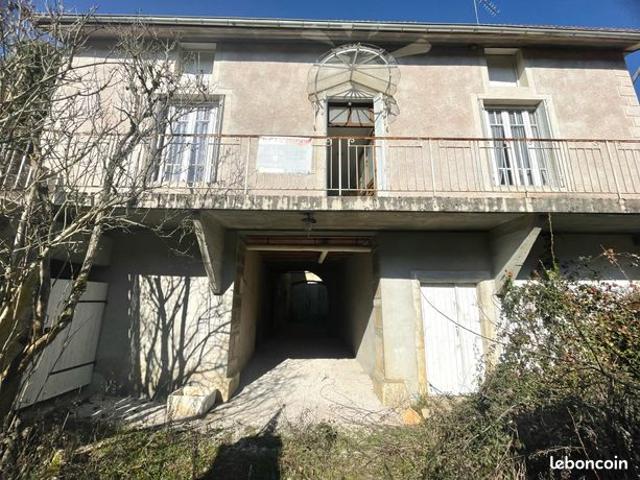 Maison vente à Beaune, La Rochepot