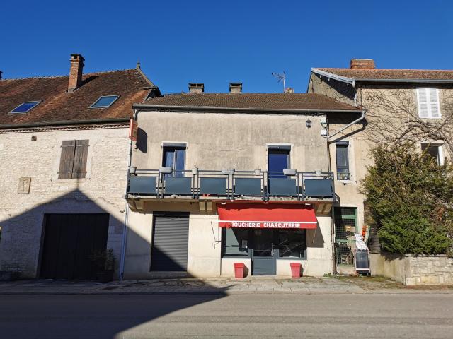 Maison vente à Vesoul, Montagney