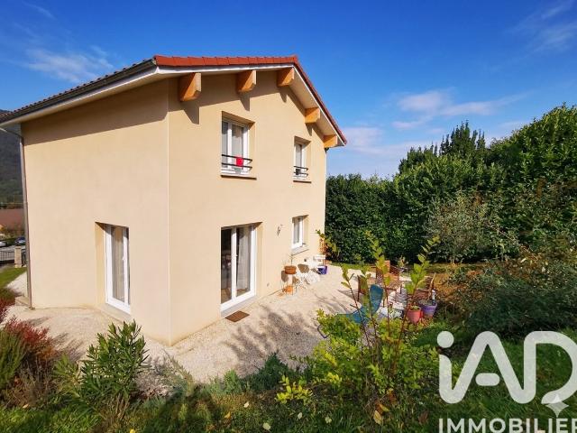Maison vente à Grenoble, Saint-georges-de-commiers