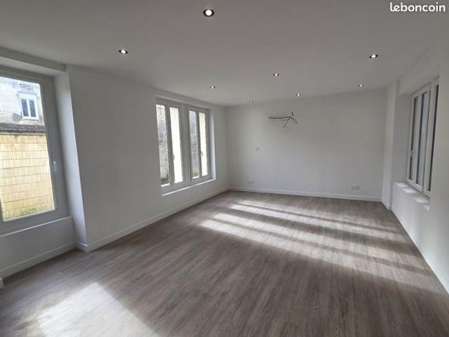 Maison vente à Angoulême, Ruelle-sur-touvre