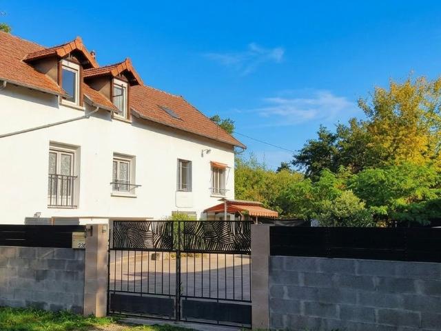 Maison vente à Les Crachats, Bessay-sur-Allier