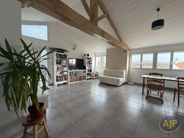 Maison vente à Saintes, Saint-césaire