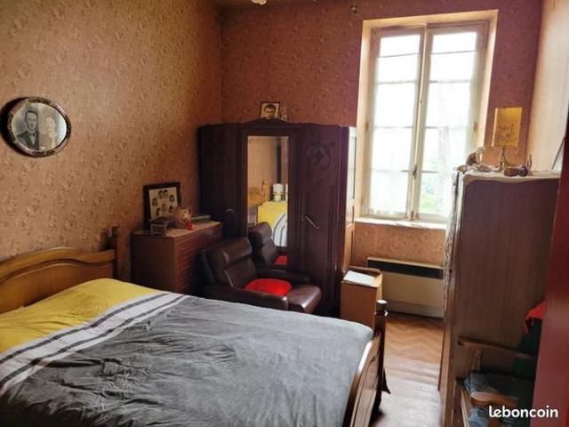 Maison vente à Auzat-la-Combelle, Puy-de-Dôme