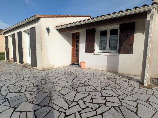 Maison vente à Saintes