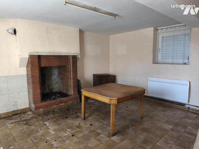 Maison vente à Argentan, Champsecret