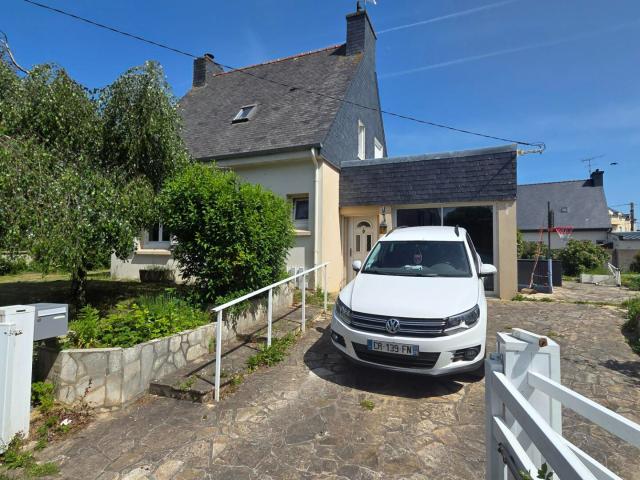 Maison vente à Guingamp, Bretagne